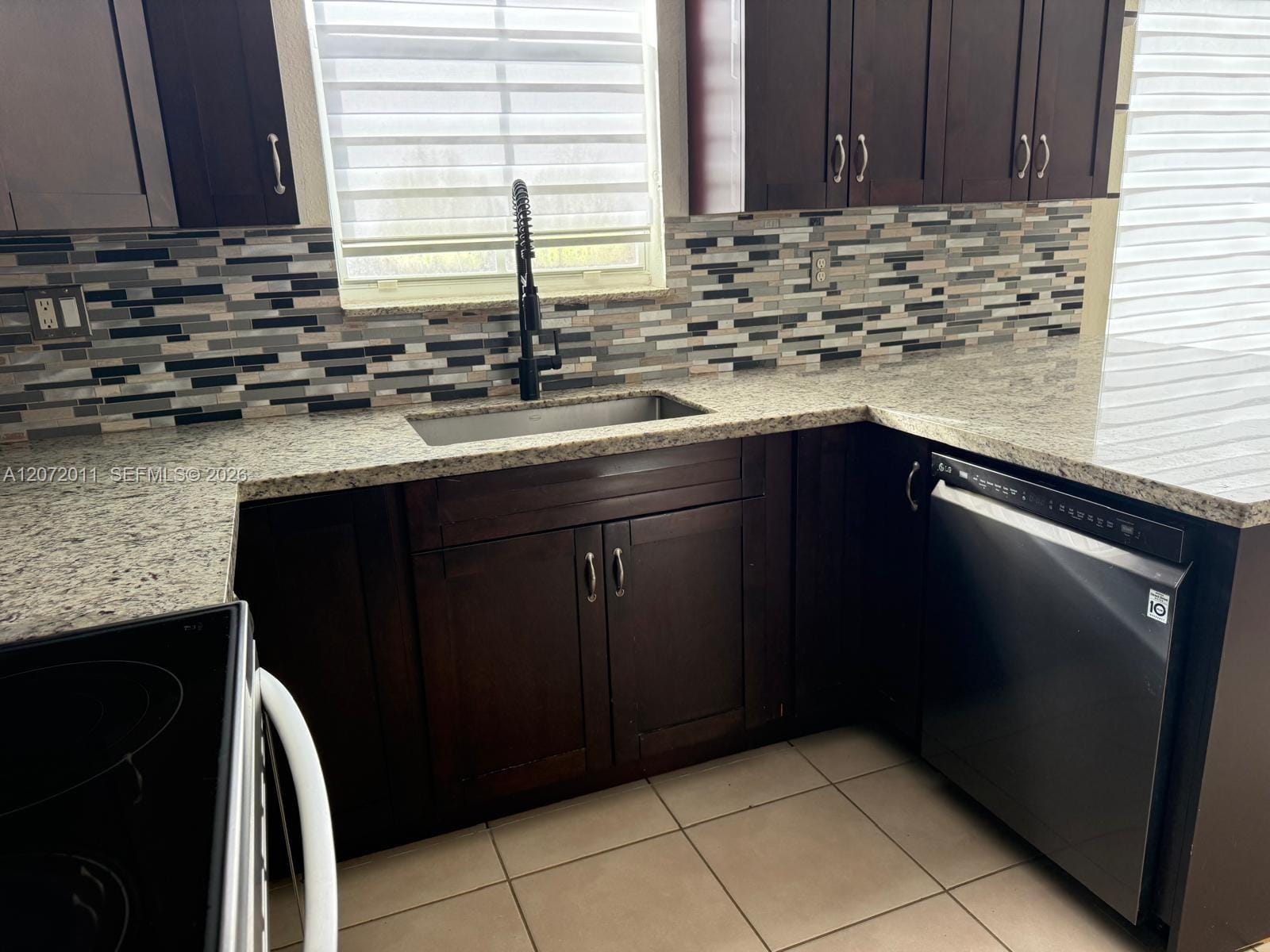 14949 SW 8th Terrace 14949 — photo 3