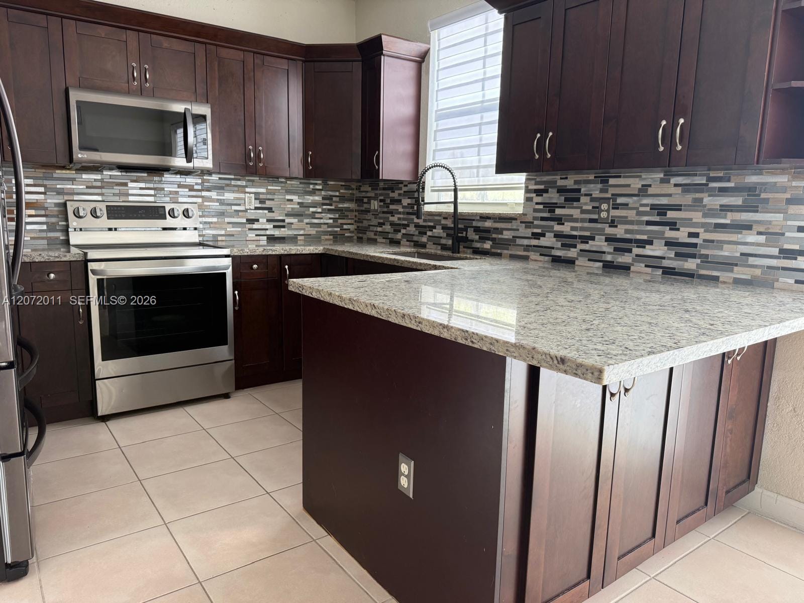 14949 SW 8th Terrace 14949 — photo 4