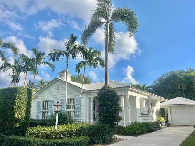 230 Colonial Lane, Palm Beach, FL 33480