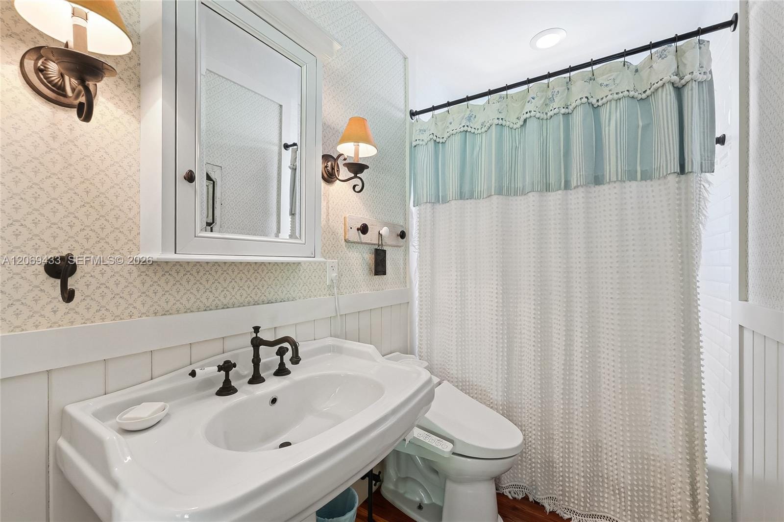 180 Ocean Boulevard, Golden Beach, FL 33160 photo 15