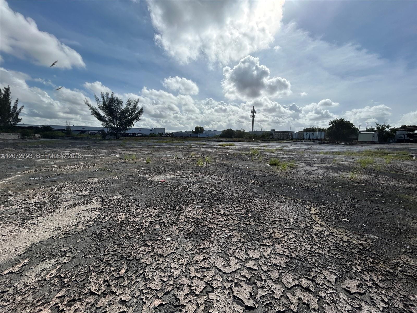 7225 NW 84th Avenue, Medley, FL 33166