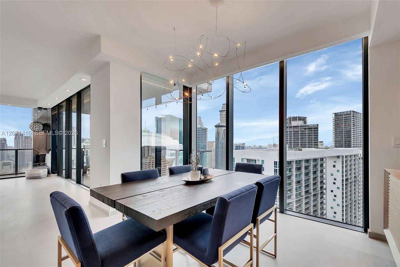 68 SE 6th Street 3911, Miami, FL 33131 photo 29