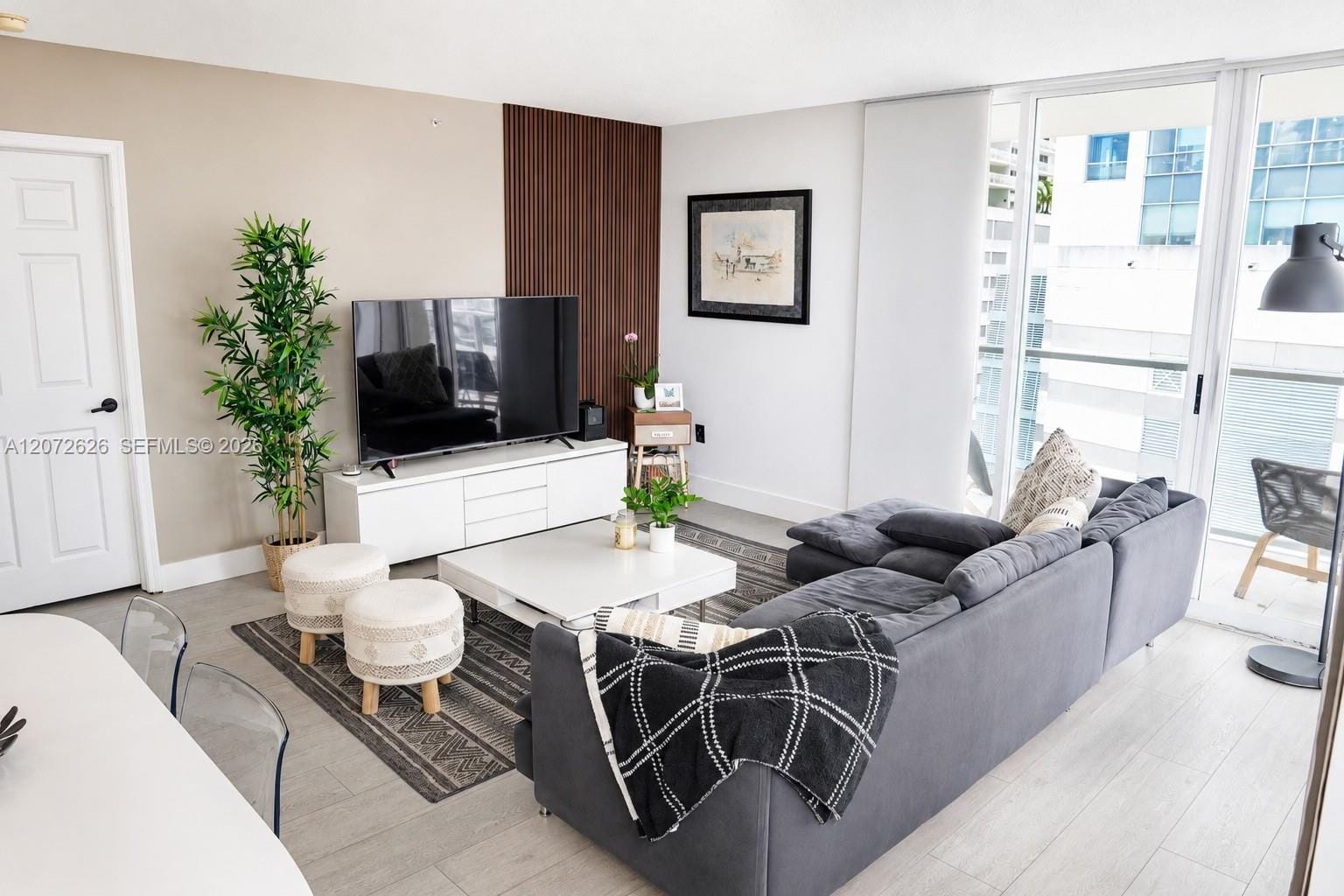 1155 Brickell Bay Drive 902, Miami, FL 33131 photo 1