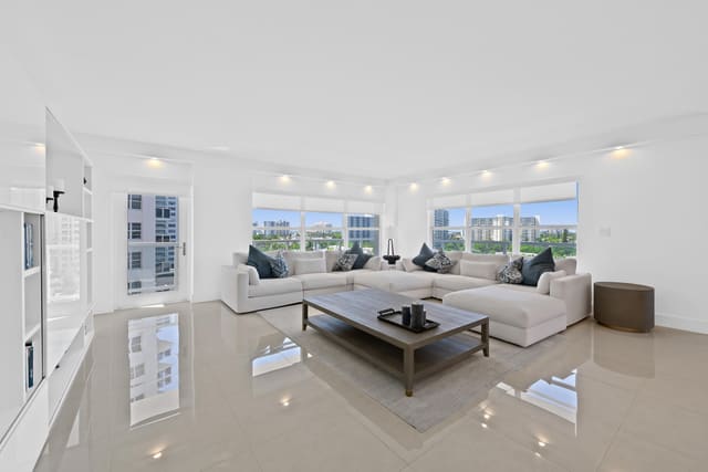 3750 Galt Ocean Drive 706, sold in ZIP 33308, Lauderdale By The Sea, FL