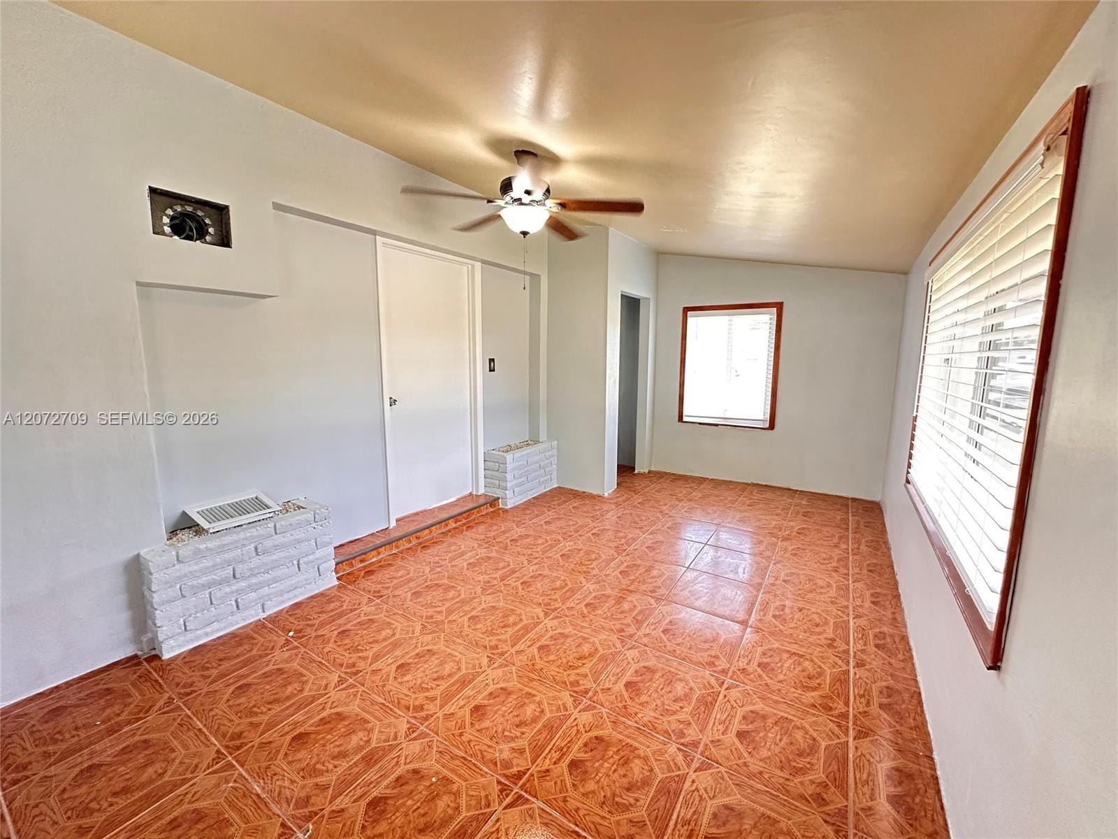 17150 NE 4th Place — photo 8
