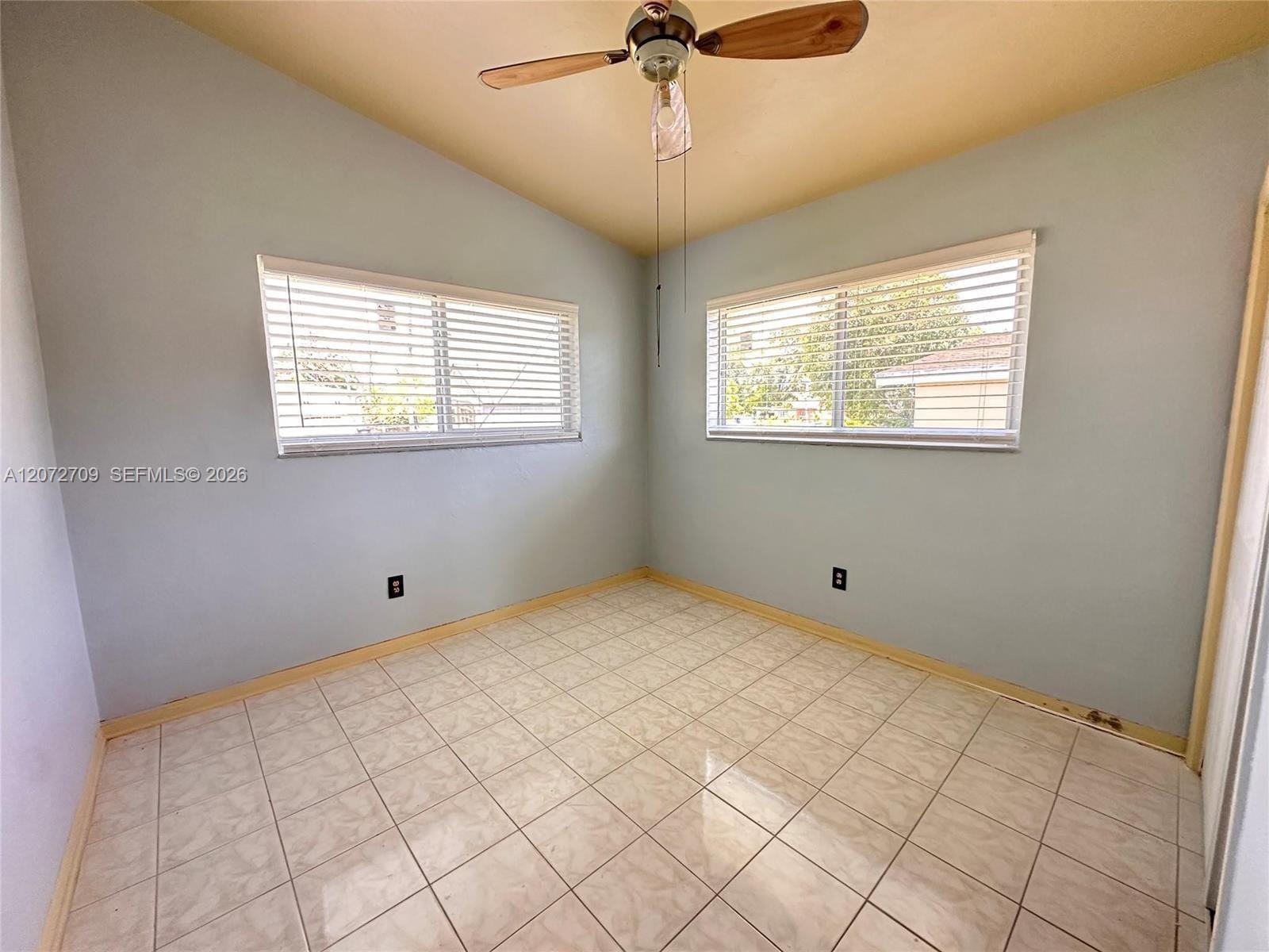 17150 NE 4th Place — photo 10