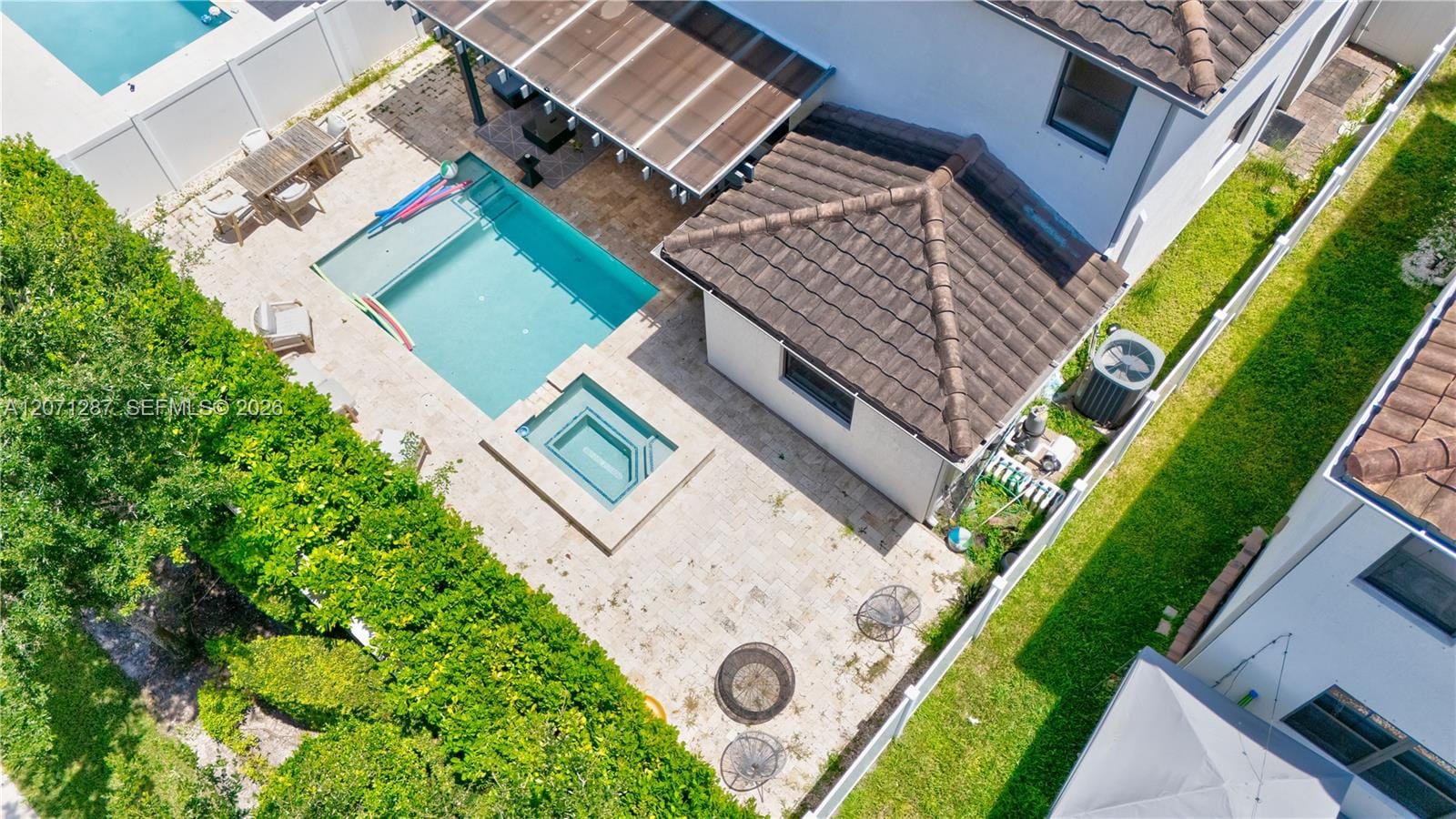 9400 W 35th Lane, Hialeah, FL 33018 photo 22