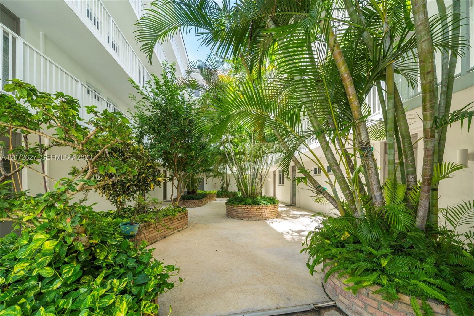 1670 Bay Road 4B, Miami Beach, FL 33139 photo 2