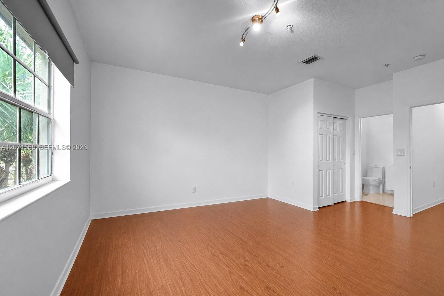 5670 NW 116th Avenue 222, Doral, FL 33178 photo 17