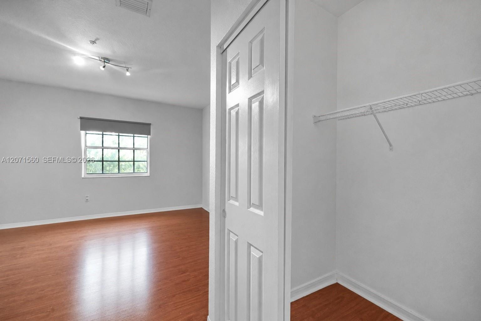 5670 NW 116th Avenue 222, Doral, FL 33178 photo 18