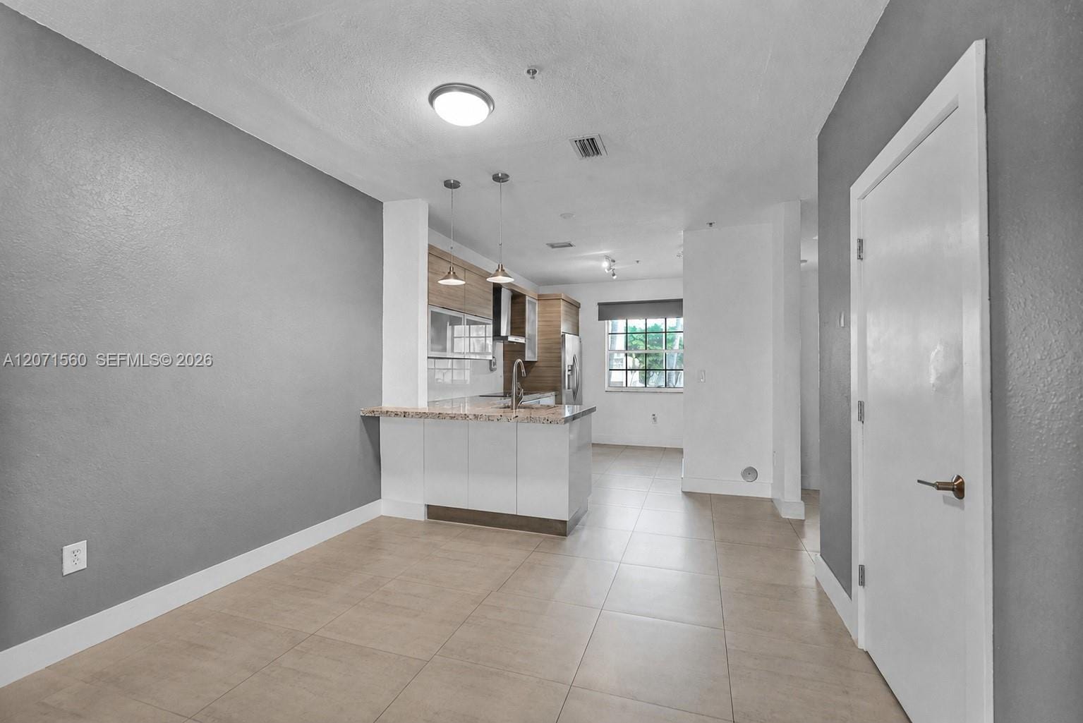 5670 NW 116th Avenue 222 — photo 8