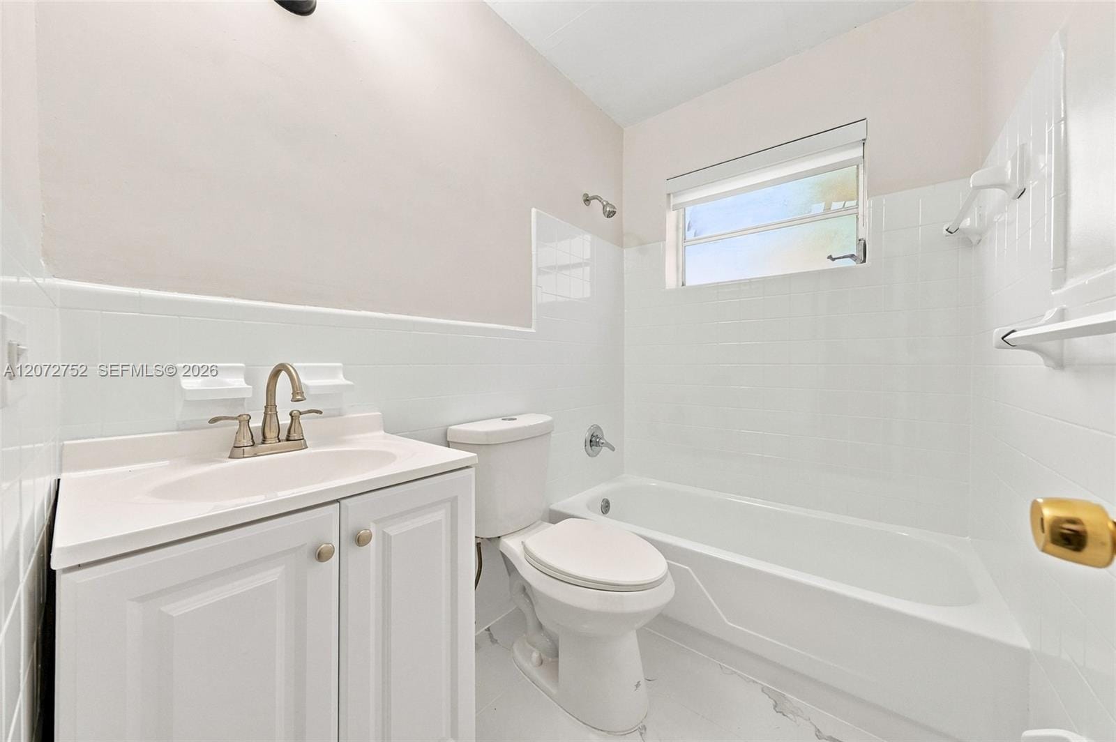 219 NW 10th Avenue APT #4 — photo 11