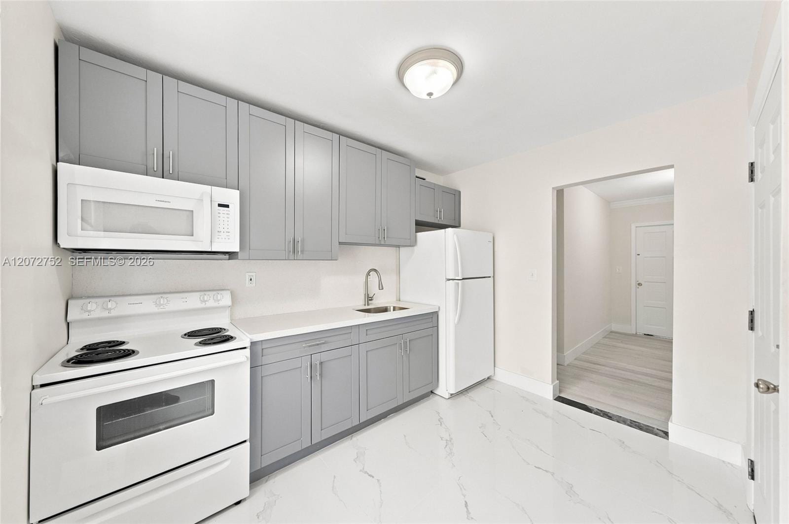 219 NW 10th Avenue APT #4 — photo 5