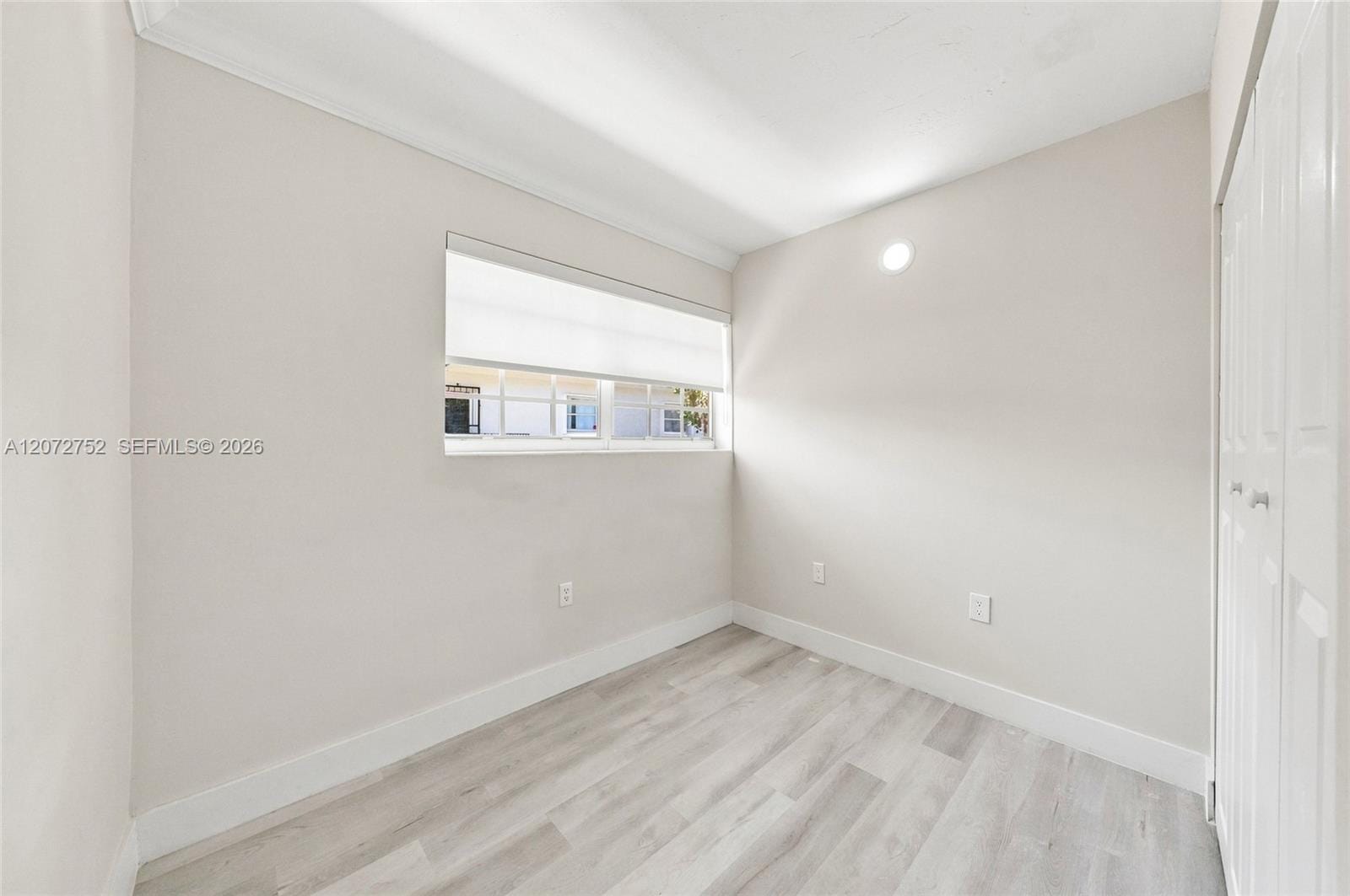 219 NW 10th Avenue APT #4 — photo 6