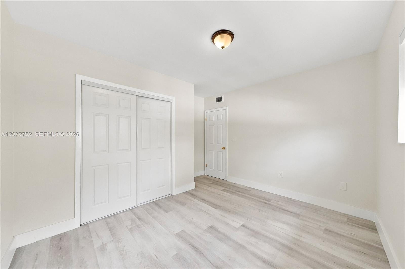 219 NW 10th Avenue APT #4 — photo 9