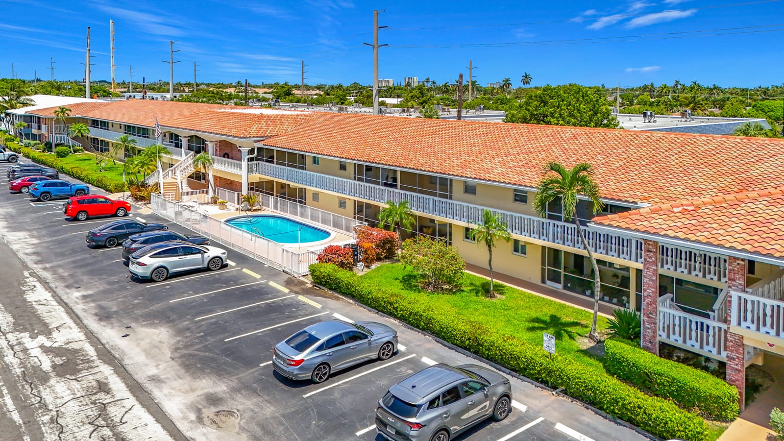 2121 NE 68th Street 109, Fort Lauderdale, FL 33308 photo 4