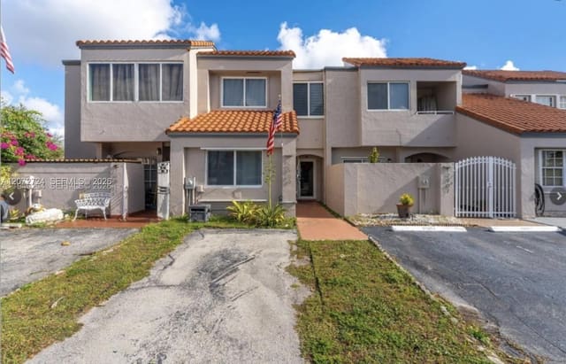12909 SW 64th Lane, Miami, FL 33183