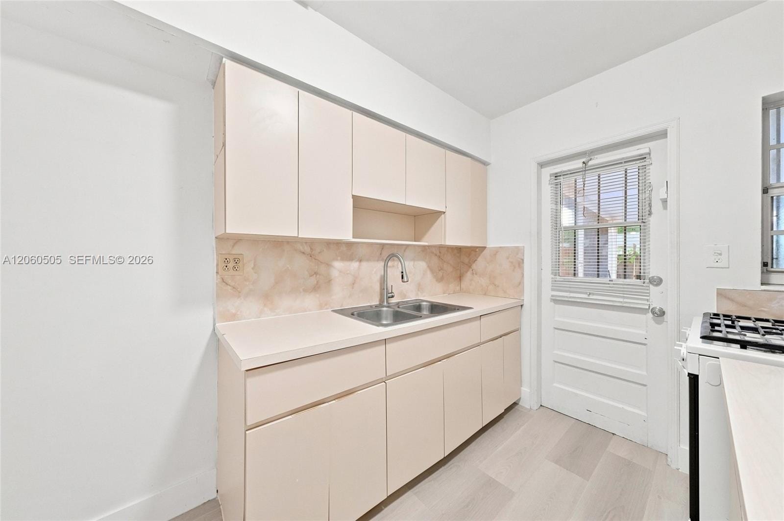 596 NW 109th Street — photo 11