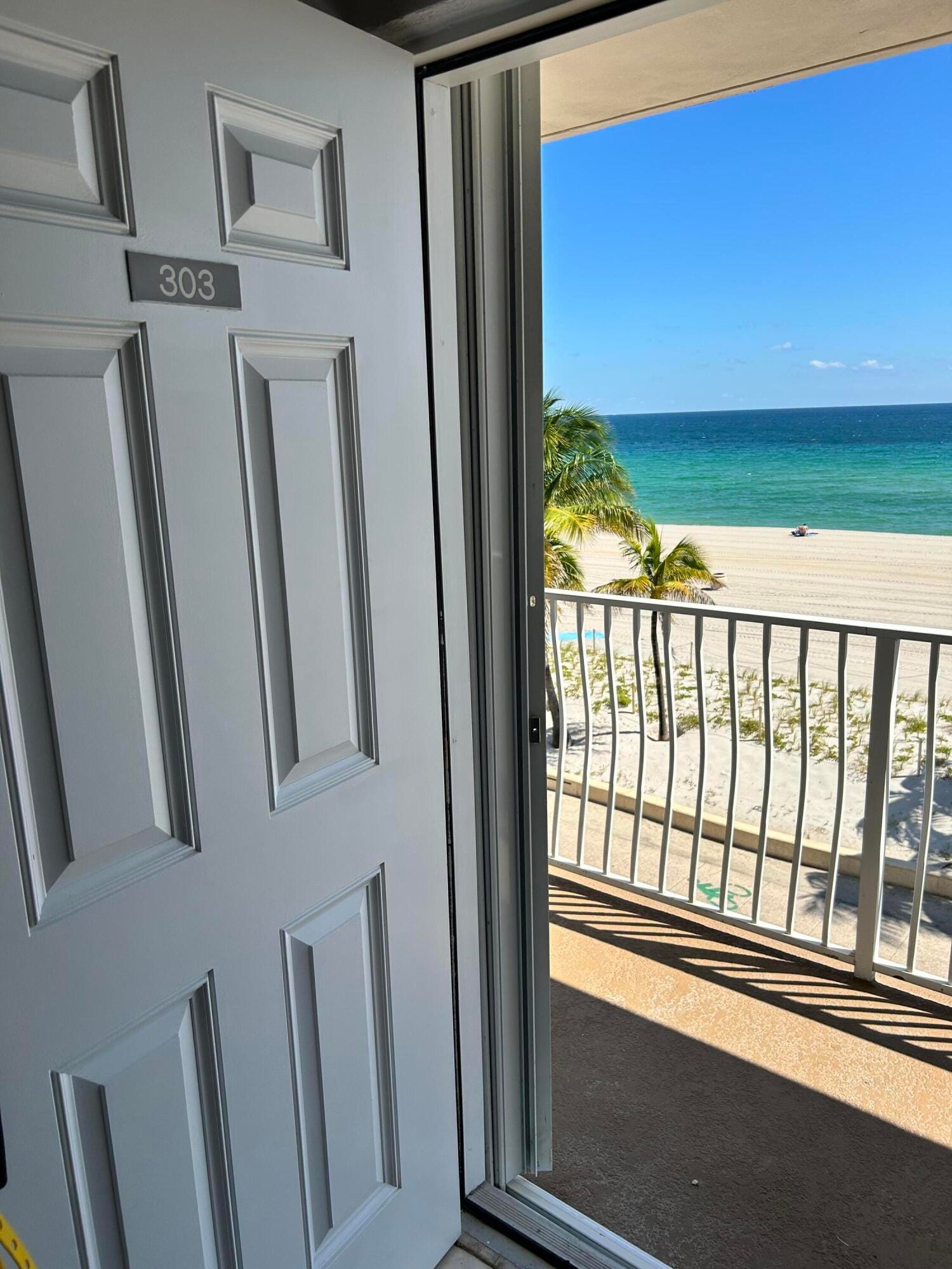 300 OREGON Street 303, Hollywood, FL 33019 photo 14