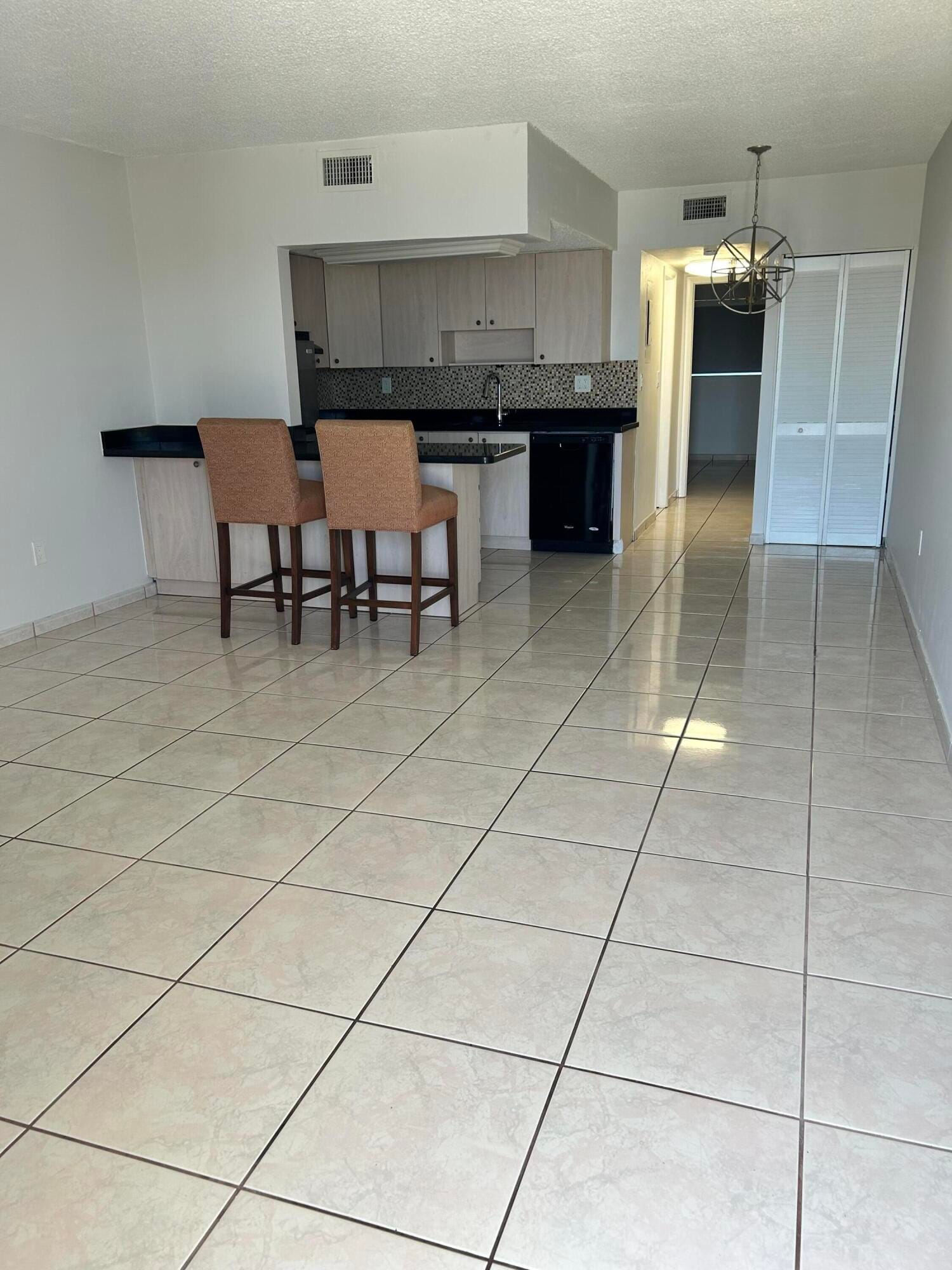 300 OREGON Street 303, Hollywood, FL 33019 photo 7