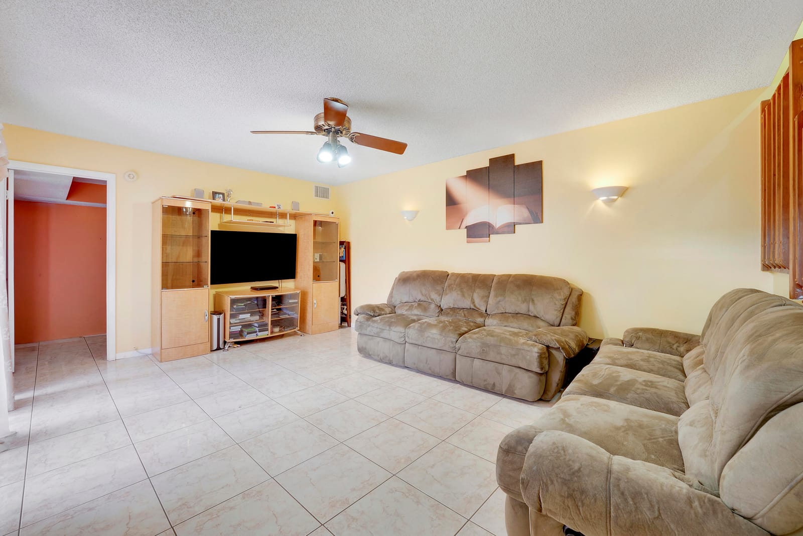 8389 N Coral Circle, North Lauderdale, FL 33068 photo 25