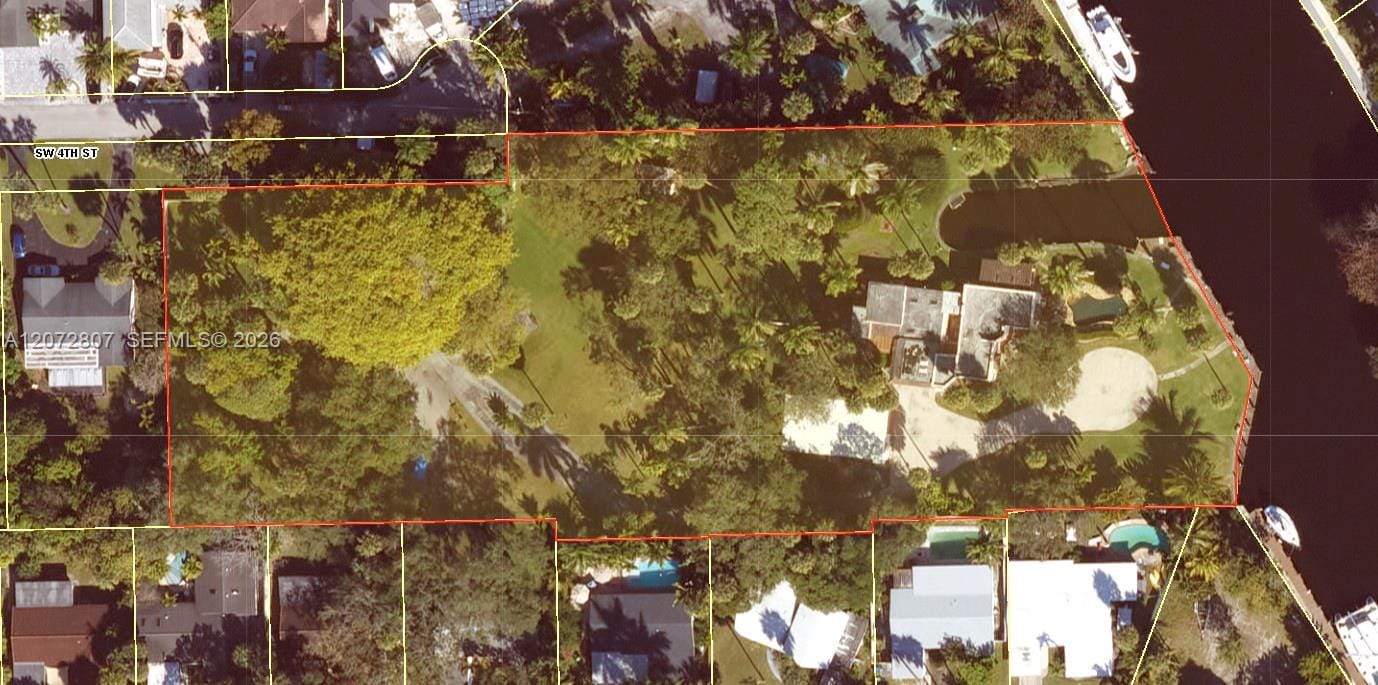 1500 SW 4th Street — photo 1