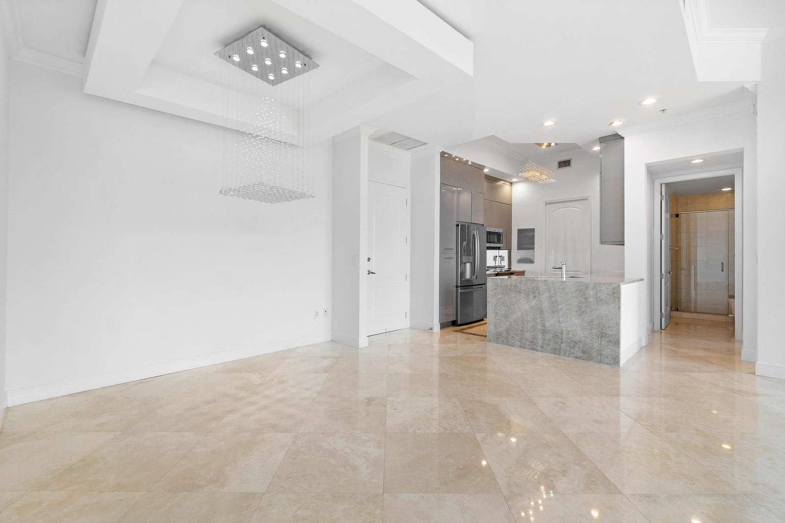 801 S Olive Avenue 1603 — photo 9
