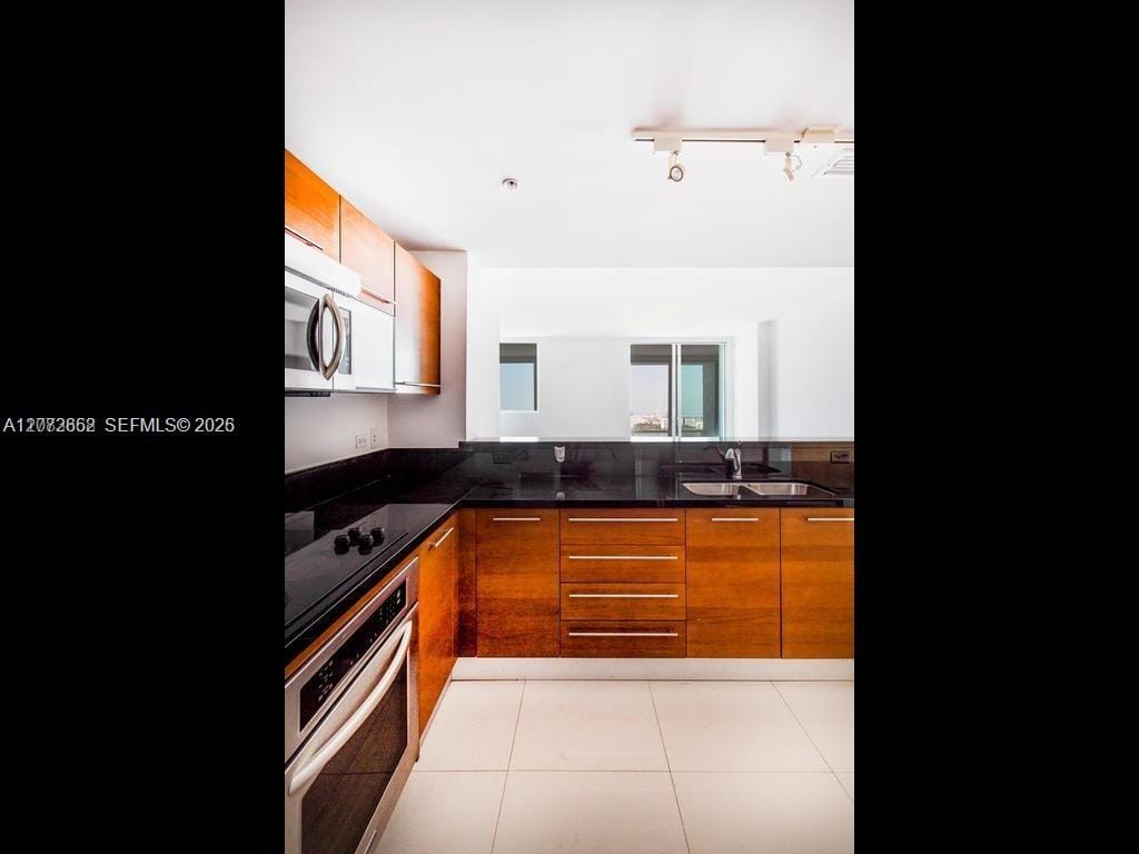 244 Biscayne Boulevard 1202 — photo 9