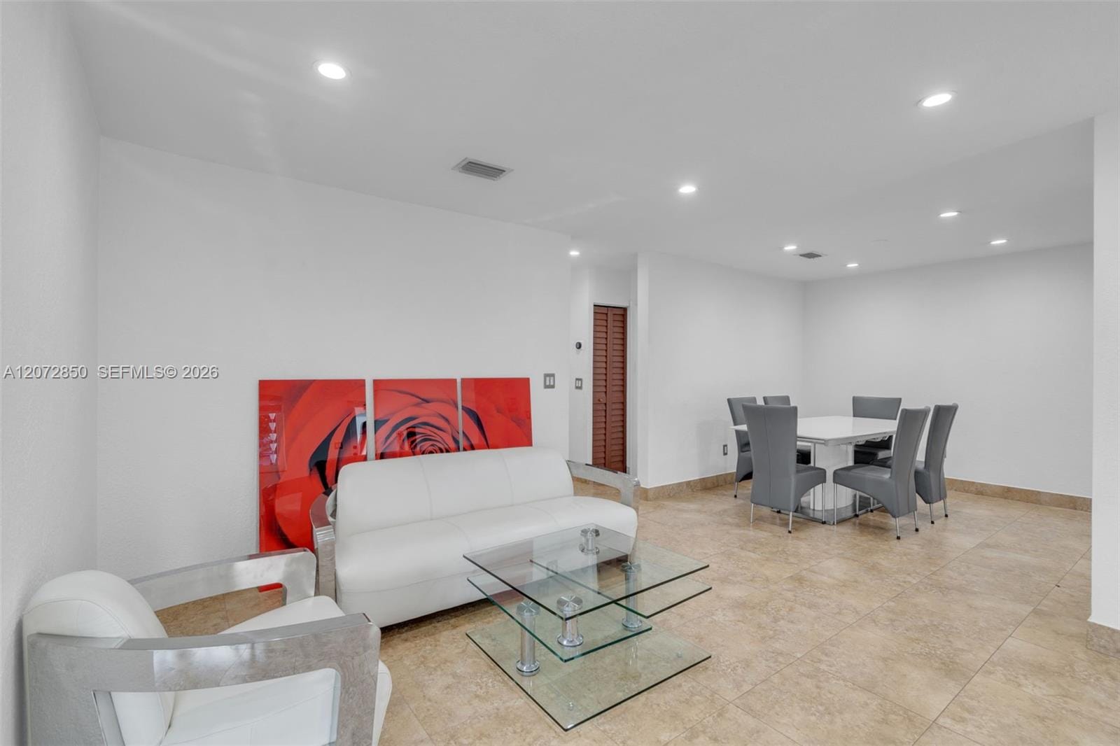 5330 SW 7th Street — photo 7