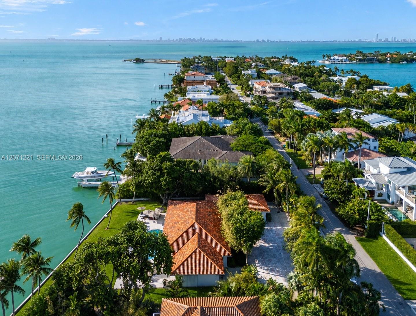 520 S Mashta Drive, Key Biscayne, FL 33149 photo 7