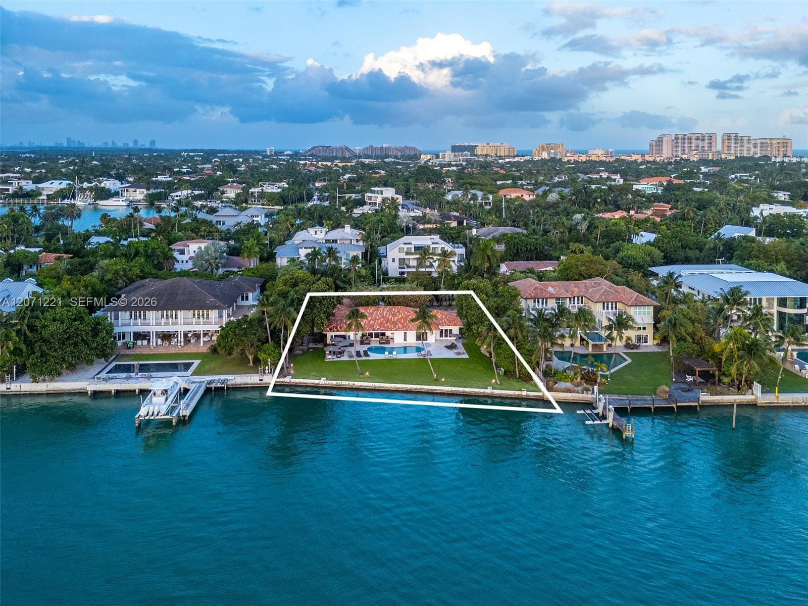 520 S Mashta Drive, Key Biscayne, FL 33149 photo 9