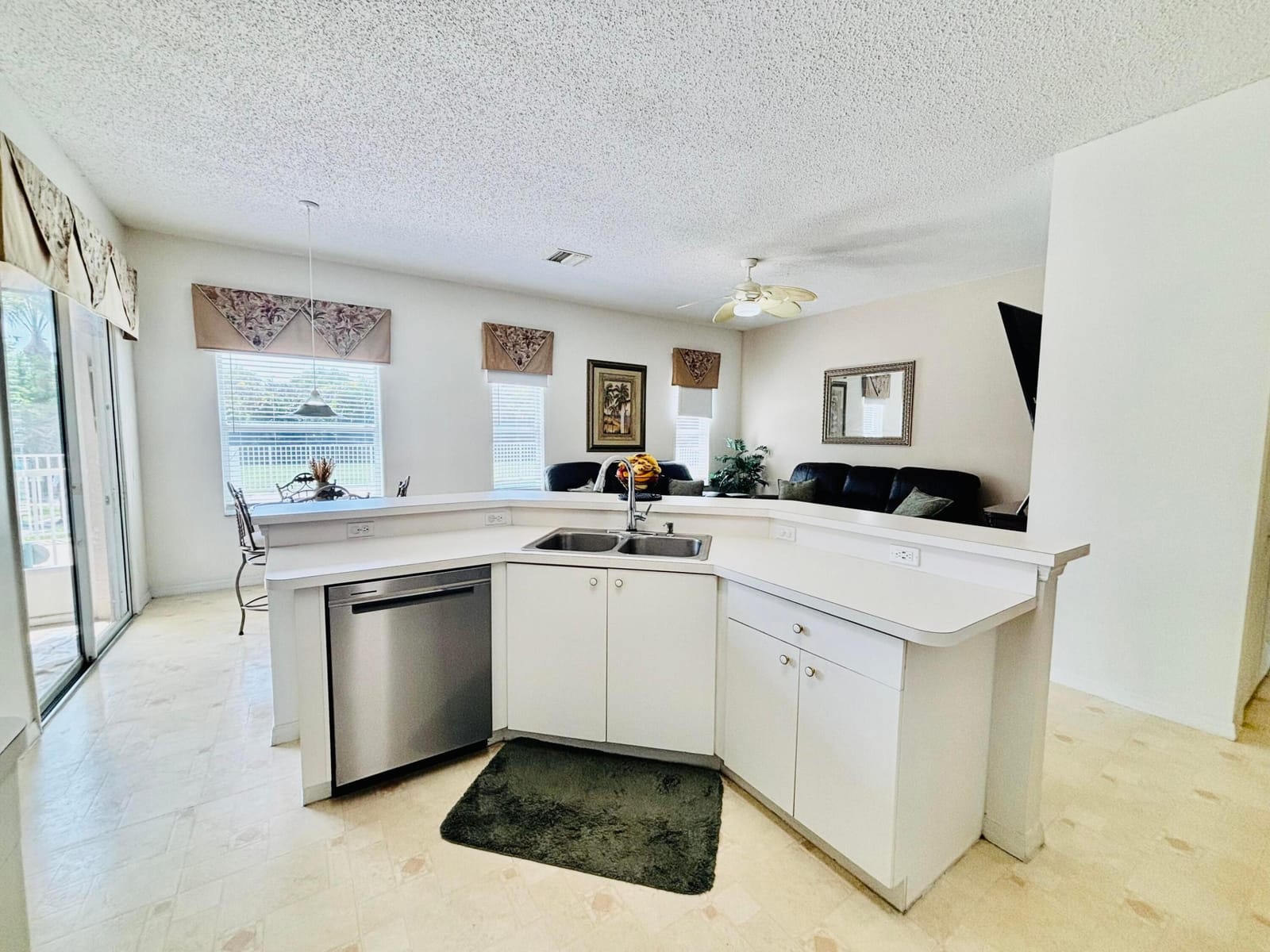 525 HARTMAN Road, Fort Pierce, FL 34947 photo 10