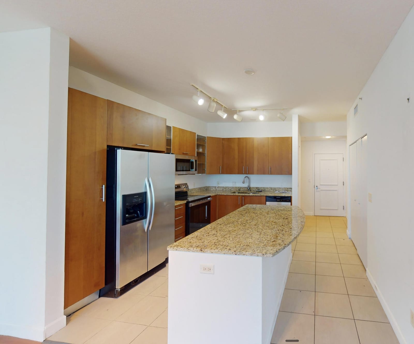 1945 S Ocean Drive 603 — photo 11