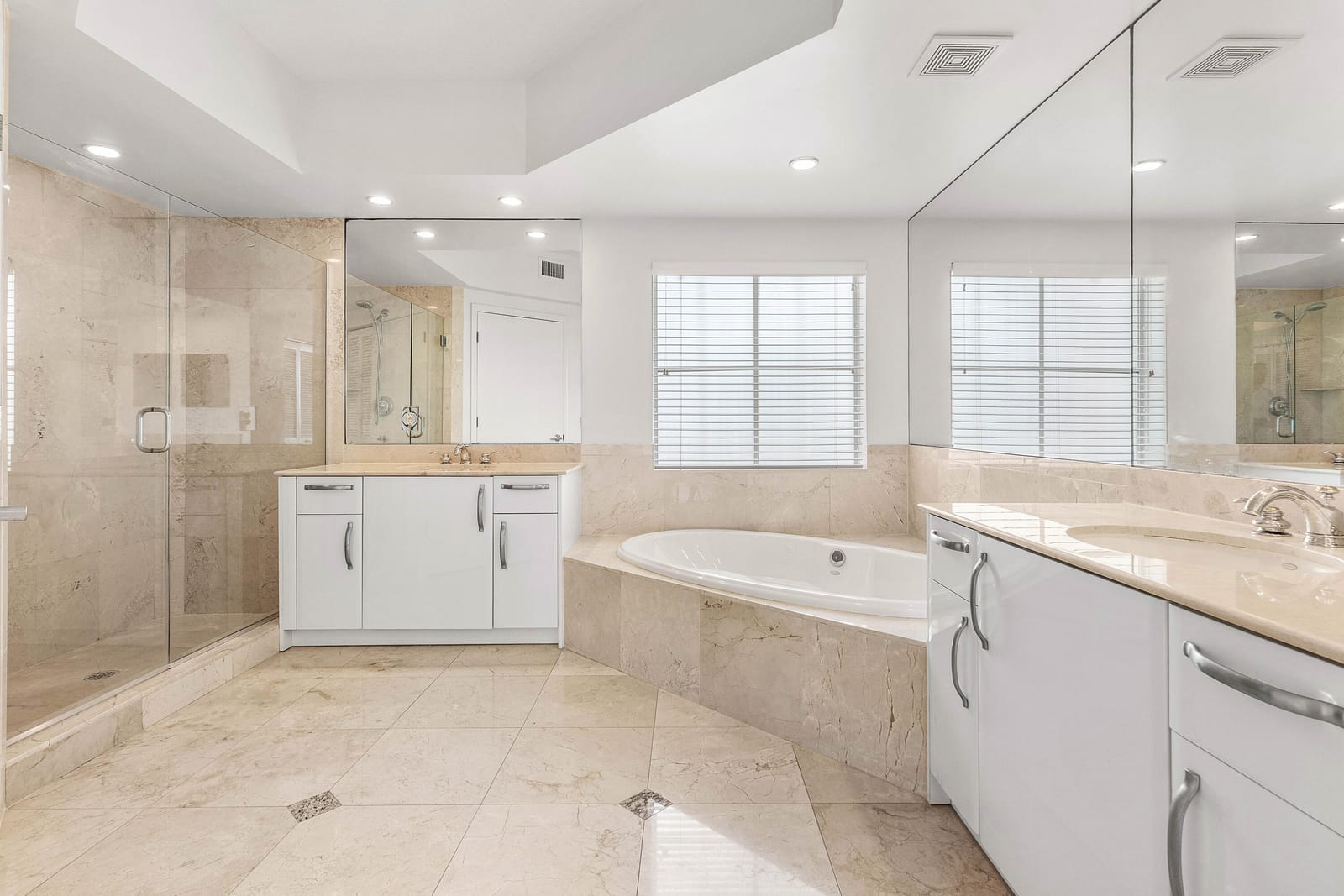 2051 SE 3rd Street 307, Deerfield Beach, FL 33441 photo 18