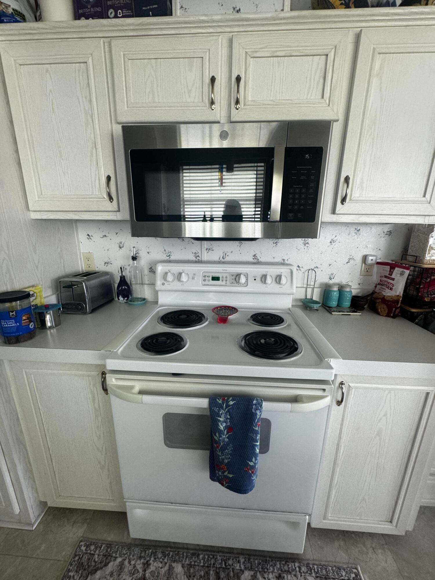 6732 Sinsonte Court, Fort Pierce, FL 34951 photo 12