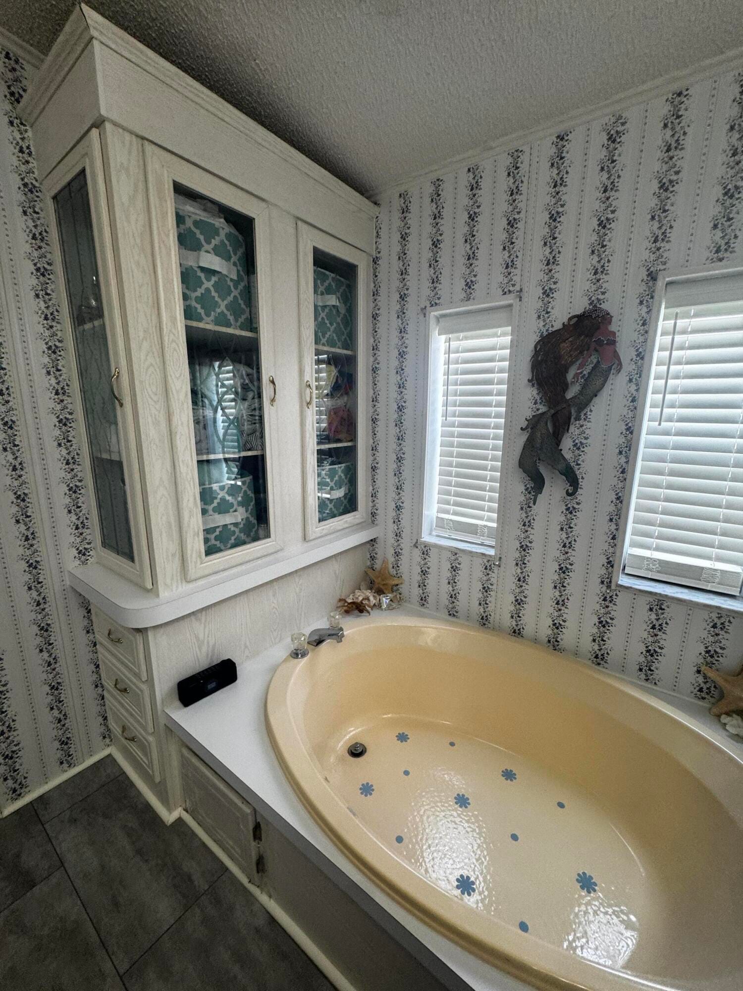 6732 Sinsonte Court, Fort Pierce, FL 34951 photo 19