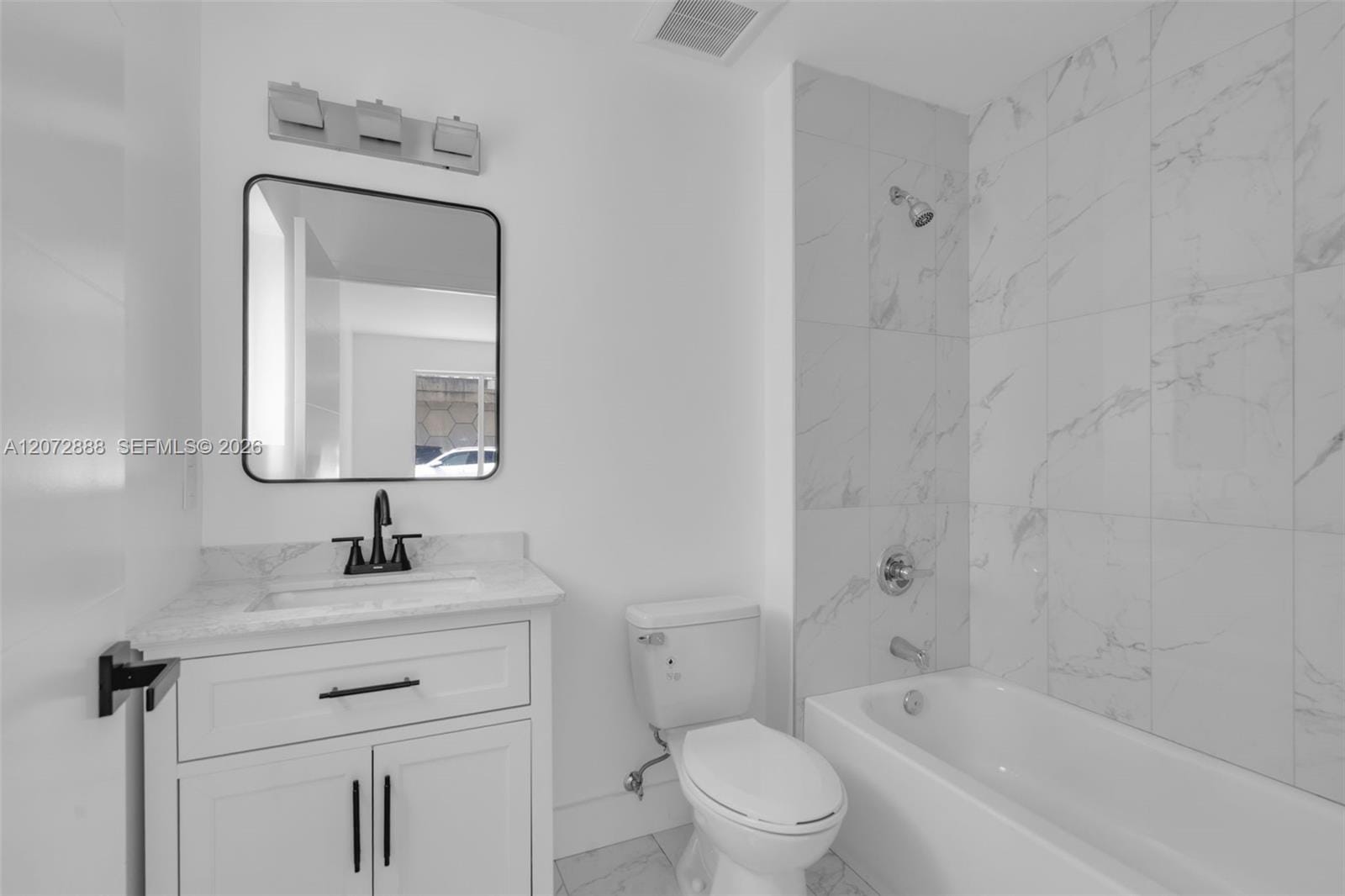 1629 NW 40th Street, Miami, FL 33142 photo 10