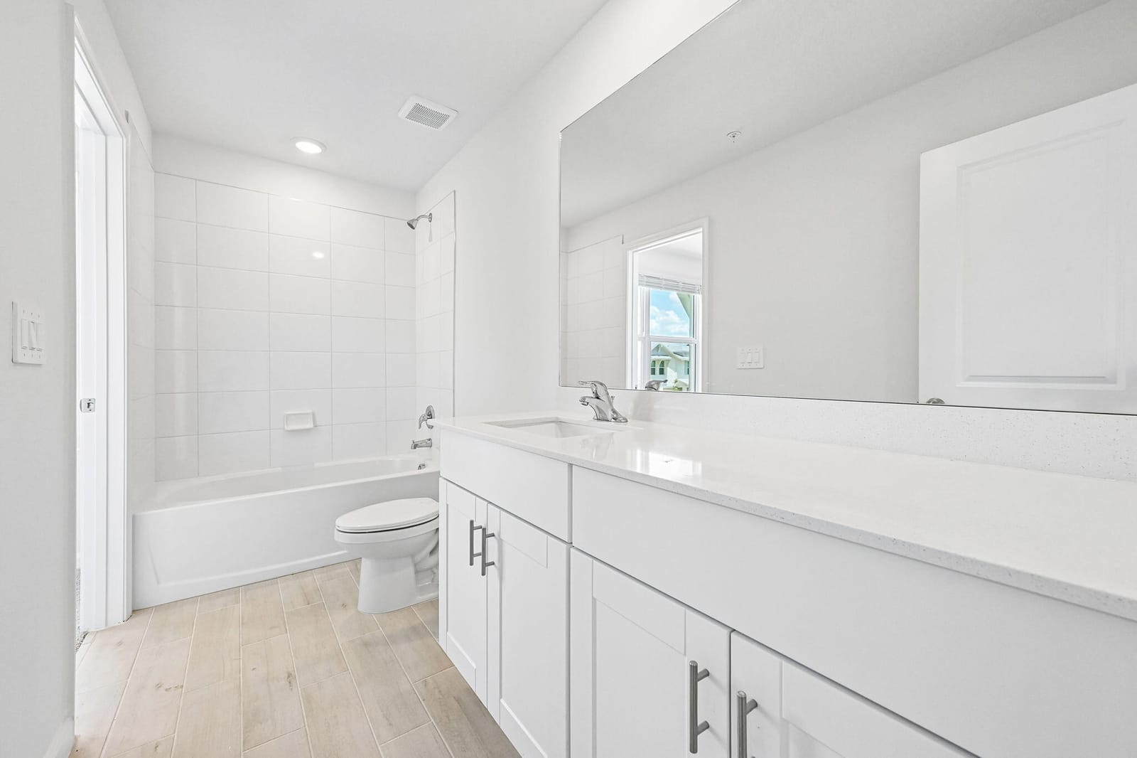 643 Salisbury Circle — photo 11