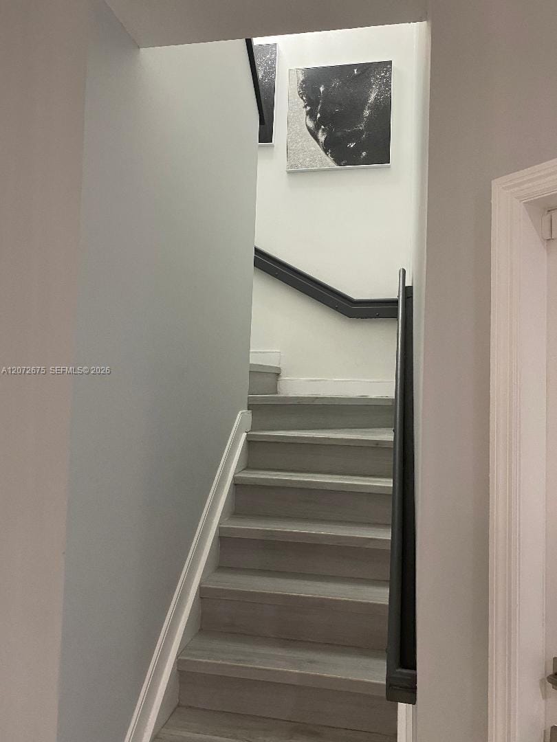 7690 S Southwood Circle — photo 9