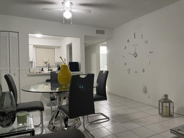 6505 Winfield Boulevard B-25, Margate, FL 33063
