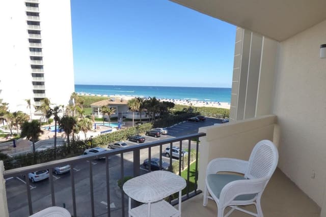 2800 N OCEAN Drive B-5C, Singer Island, FL 33404