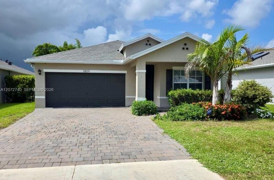 3809 SE Lee Street, Stuart, FL 34997