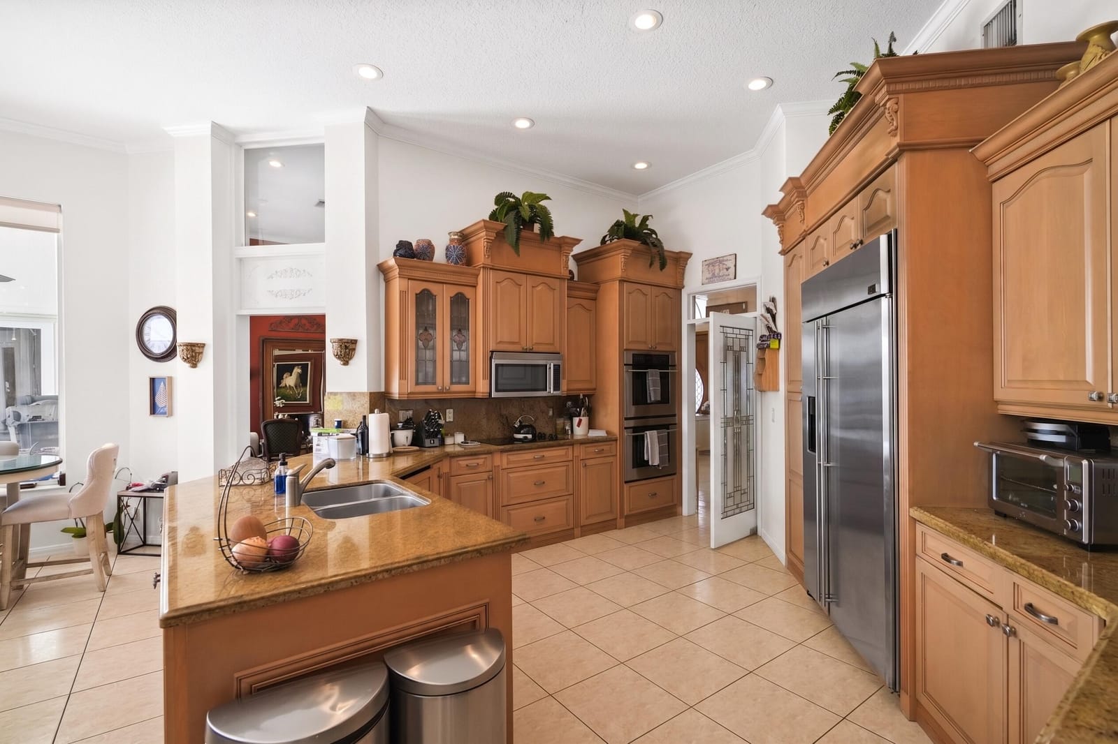 6691 Segovia Way — photo 12