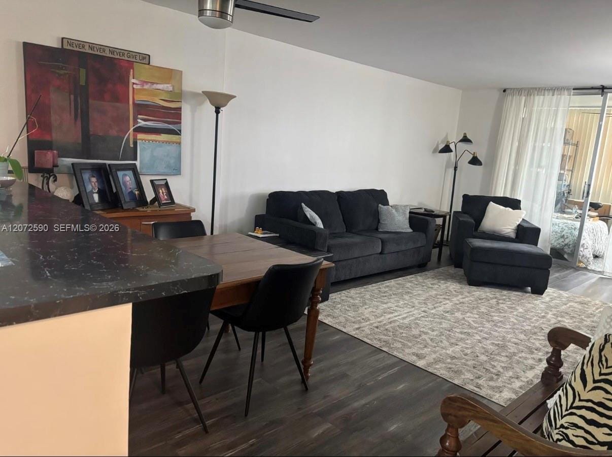 500 NE 12th Avenue 704 — photo 3