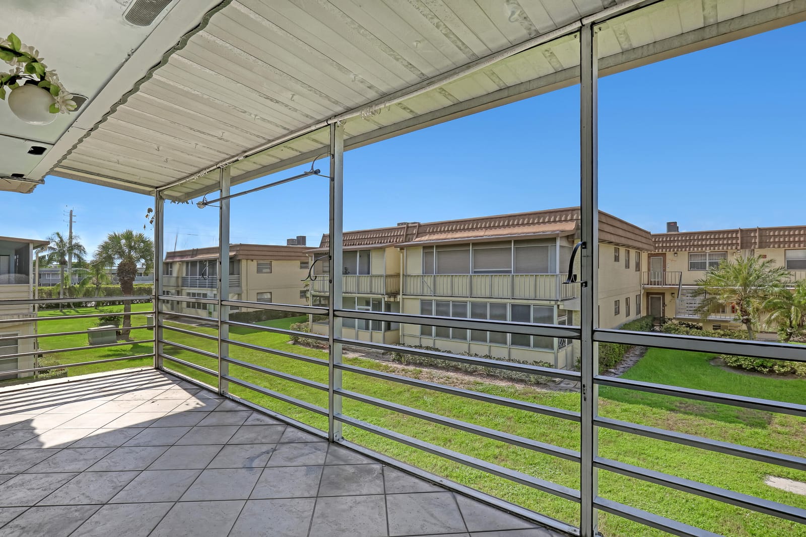 81 SAXONY B 81, Delray Beach, FL 33446 photo 16