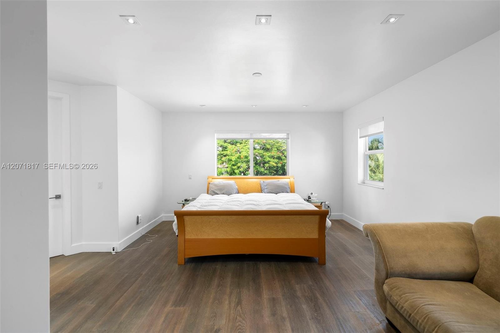 19522 NE 17th Avenue, Miami, FL 33179 photo 17