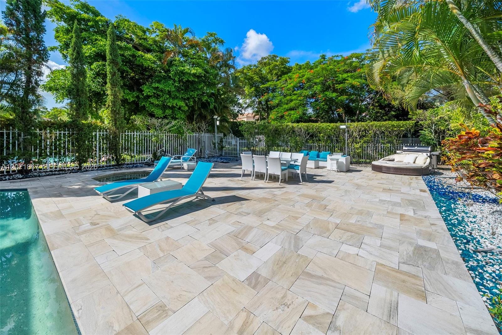 19522 NE 17th Avenue, Miami, FL 33179 photo 7