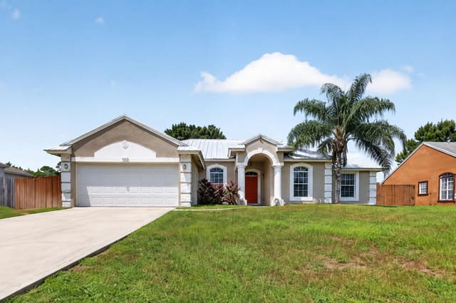 1561 SW GADSAN Avenue, sold in Port St Lucie Section 2, Port St Lucie, FL