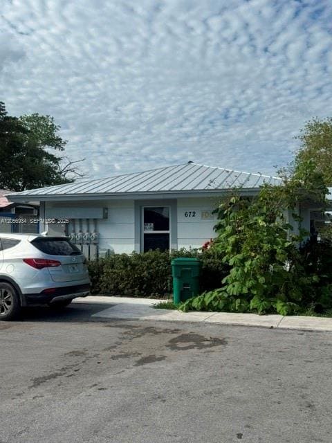 684 NW 14th Street, Florida City, FL 33034