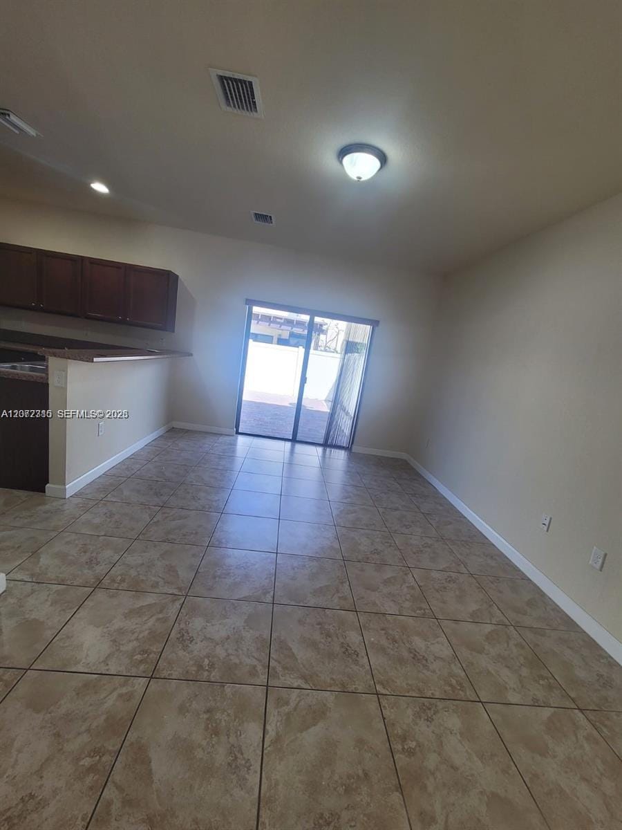 8935 W 35th Lane 8935, Hialeah, FL 33018 photo 5